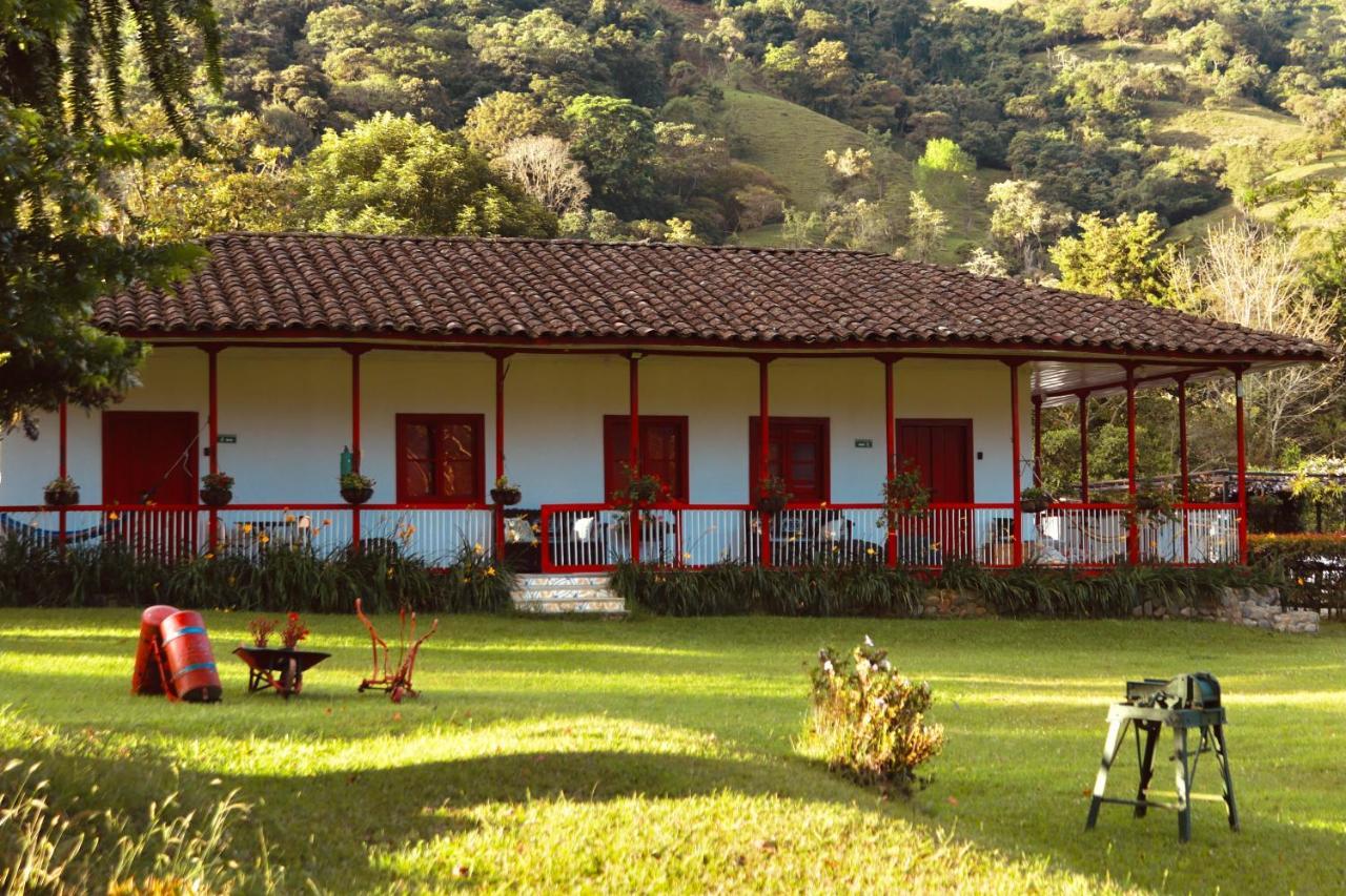 La Cabana Ecohotel - Valle Del Cocora Salento Exterior photo